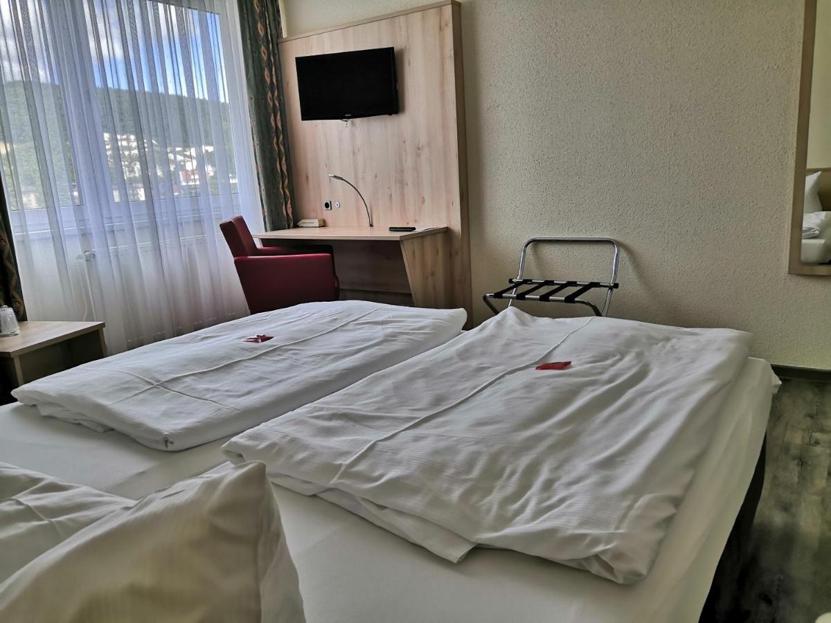 Ruegen-Hotel Sassnitz Kültér fotó