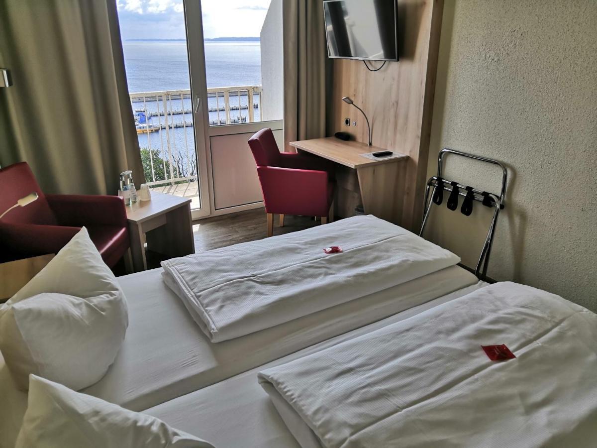 Ruegen-Hotel Sassnitz Kültér fotó