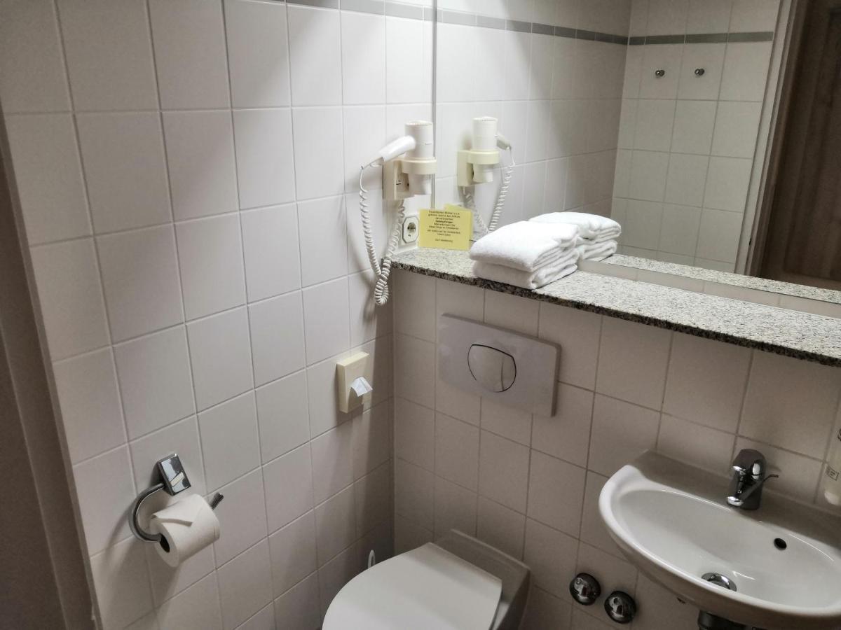 Ruegen-Hotel Sassnitz Kültér fotó